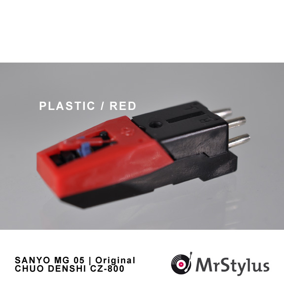 SANYO MG 05 plastic red